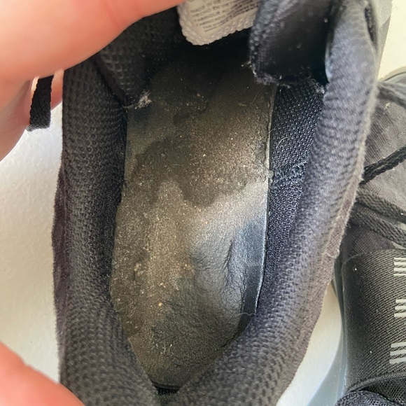 Nike women’s Renew In-Season TR 9 black lace up strap sneakers size 8 - Picture 7 of 9